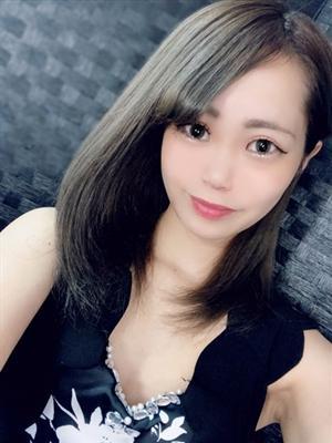 ゆか【スレンダー未経験】