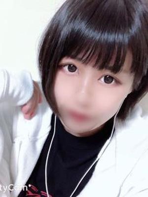 まゆ【黒髪スレンダーロリ】