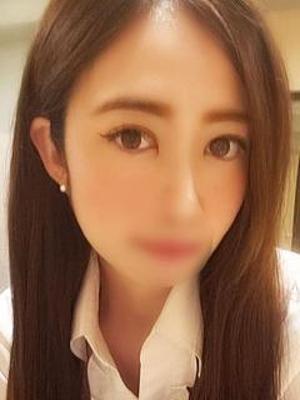 さり【高身長スレンダーFカップ】