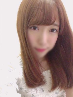 ナナミ