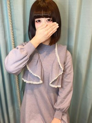 めあり　ショートの似合う美少女