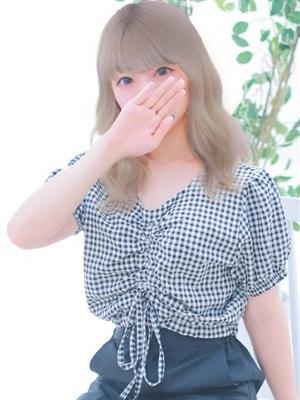 あい　アイドル系美少女