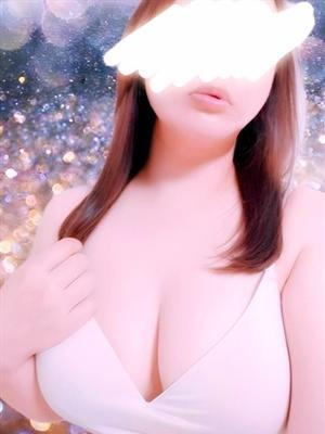 まなみ　☆激濡れ爆乳美女☆