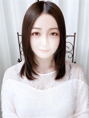 みいな
