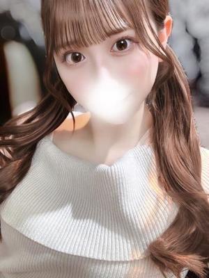 天方まいな