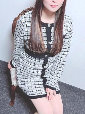 ななは