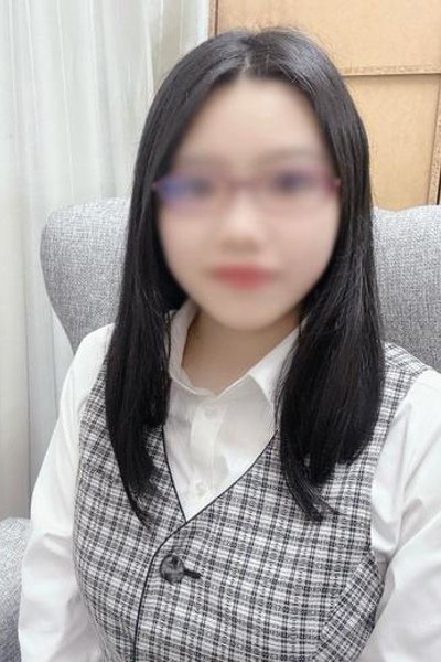鏡えむ（淫乱OL派遣商社 斉藤商事）