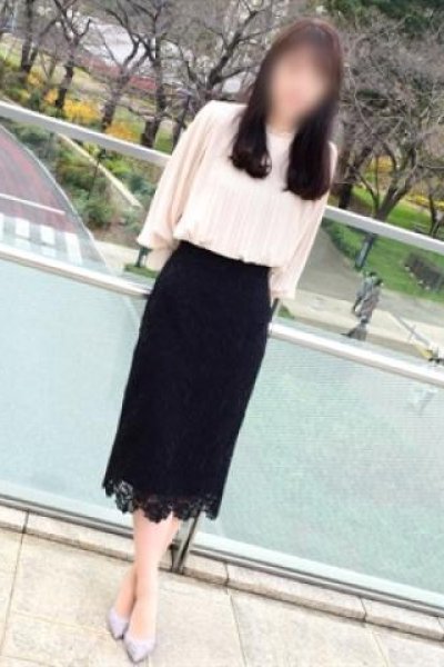 綾奈（東京人妻フォーシーズンズ・渋谷のデリヘル嬢）