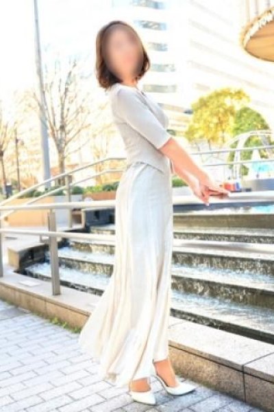 和美（東京人妻フォーシーズンズ・渋谷のデリヘル嬢）