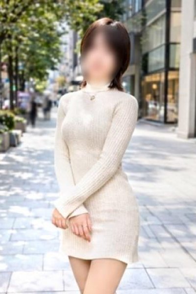 深月（東京人妻フォーシーズンズ・渋谷のデリヘル嬢）