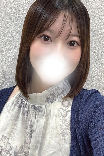 白石りん（池袋㊙エステ～フル勃起～）