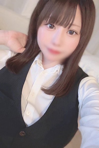 霜月ふわり（淫乱OL派遣商社 斉藤商事・名古屋のコスプレデリヘル）