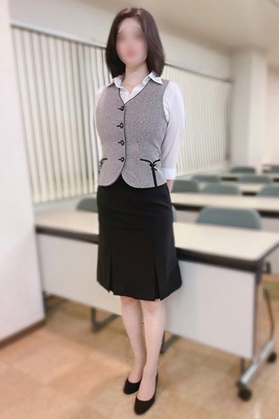五十嵐みつは（淫乱OL派遣商社 斉藤商事）