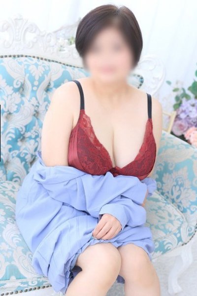 いずほ（熟女家 東大阪店(布施・長田)・東大阪の熟女デリヘル）