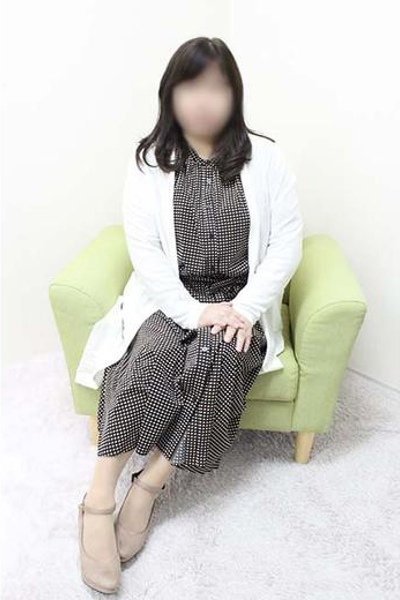 みく（駅待ち合わせ専門店　待ちナビ・博多の熟女待ち合わせデリヘル）