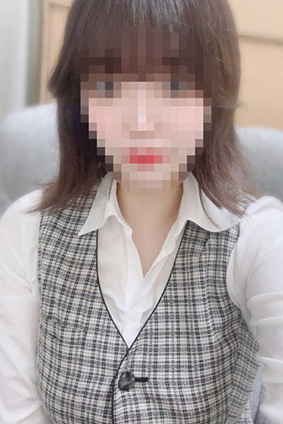愛沢えみり（淫乱OL派遣商社 斉藤商事）