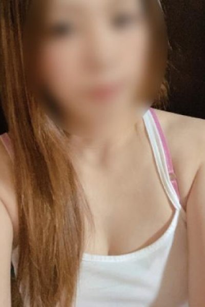 みな（ムラムラＭ字妻 沖縄市店・沖縄市内の人妻デリヘル）