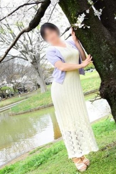 千尋（東京人妻フォーシーズンズ・渋谷のデリヘル嬢）