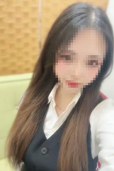 霧島てん（淫乱OL派遣商社 斉藤商事・名古屋のコスプレデリヘル）