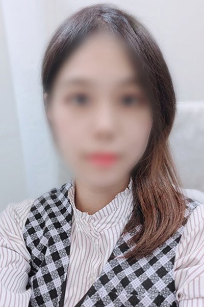白石さらさ（淫乱OL派遣商社 斉藤商事・名古屋のコスプレデリヘル）