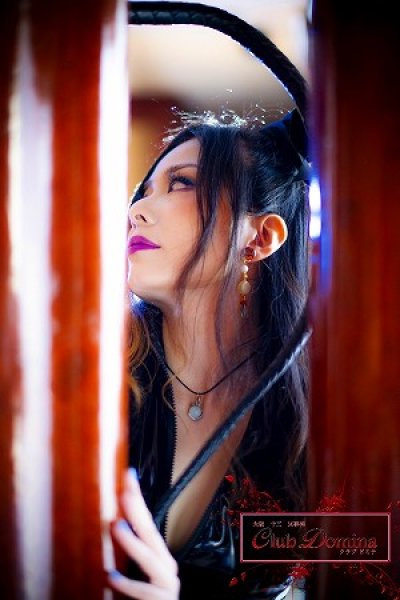 シルビア女王様（クラブドミナ・十三・西中島のデリヘル嬢）