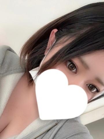 らん（ハンドリング那覇亀頭責め専門店・那覇のデリヘル嬢）
