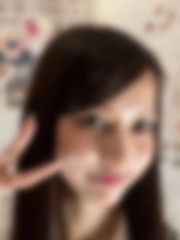 春夏はるか（ハンドリング那覇亀頭責め専門店・那覇のデリヘル嬢）