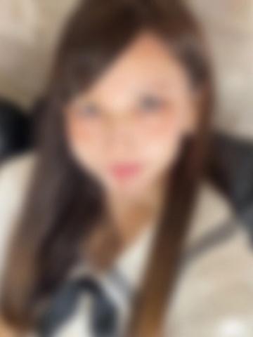 春夏はるか（ハンドリング那覇亀頭責め専門店・那覇のデリヘル嬢）
