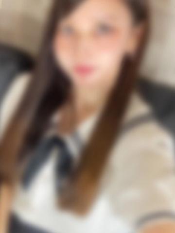春夏はるか（ハンドリング那覇亀頭責め専門店・那覇のデリヘル嬢）