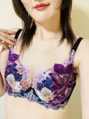 恋(れん)（S&M 極嬢・四日市のデリヘル嬢）