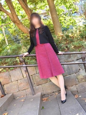 真菜（東京人妻フォーシーズンズ・渋谷のデリヘル嬢）