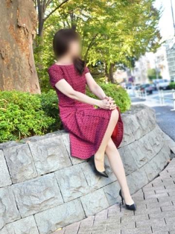 真菜（東京人妻フォーシーズンズ・渋谷のデリヘル嬢）