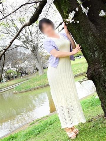 千尋（東京人妻フォーシーズンズ・渋谷のデリヘル嬢）
