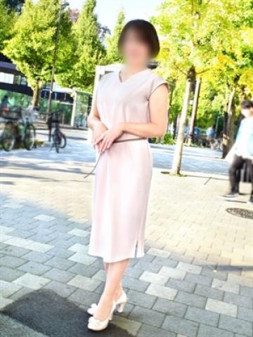 芽衣（東京人妻フォーシーズンズ・渋谷のデリヘル嬢）