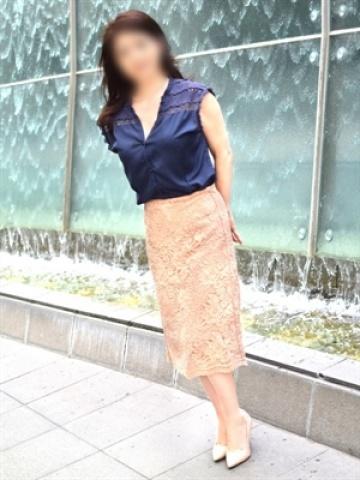 凜々花（東京人妻フォーシーズンズ・渋谷のデリヘル嬢）