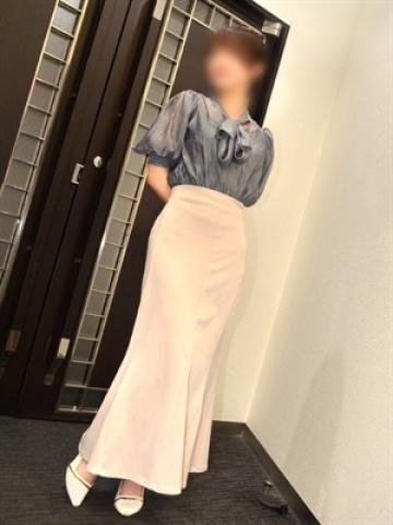 和（東京人妻フォーシーズンズ・渋谷のデリヘル嬢）