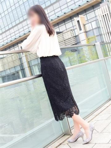 綾奈（東京人妻フォーシーズンズ・渋谷のデリヘル嬢）