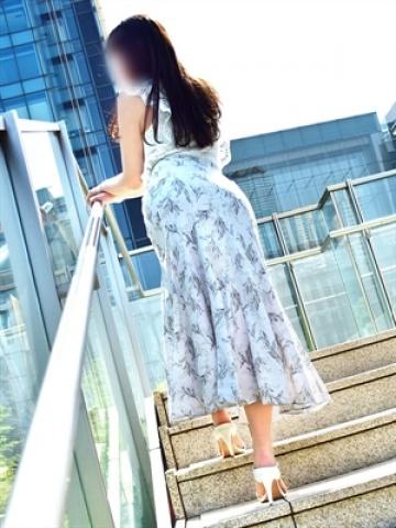 可奈（東京人妻フォーシーズンズ・渋谷のデリヘル嬢）