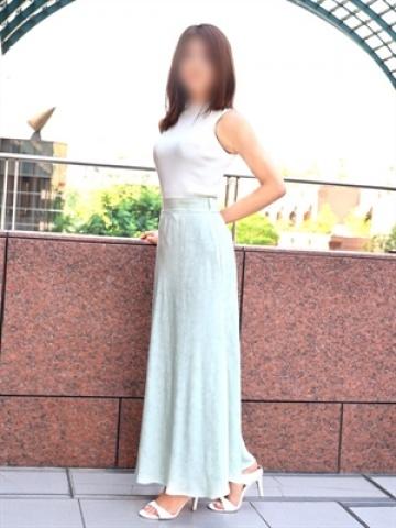 麻里（東京人妻フォーシーズンズ・渋谷のデリヘル嬢）