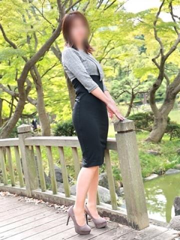 莉花（東京人妻フォーシーズンズ・渋谷のデリヘル嬢）