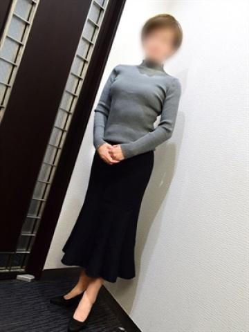優里（東京人妻フォーシーズンズ・渋谷のデリヘル嬢）