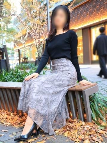 瀬里奈（東京人妻フォーシーズンズ・渋谷のデリヘル嬢）