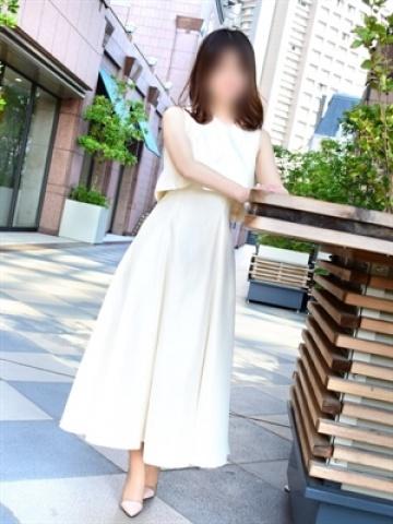 緑（東京人妻フォーシーズンズ・渋谷のデリヘル嬢）