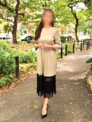 桜（東京人妻フォーシーズンズ・渋谷のデリヘル嬢）