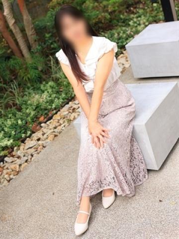 亜美（東京人妻フォーシーズンズ・渋谷のデリヘル嬢）