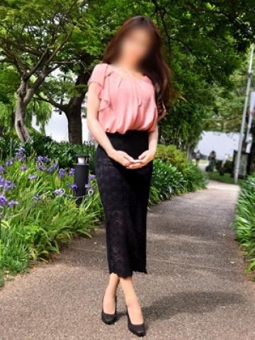 恵（東京人妻フォーシーズンズ・渋谷のデリヘル嬢）