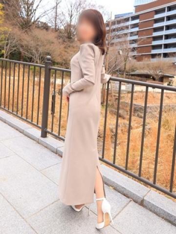 蘭（東京人妻フォーシーズンズ・渋谷のデリヘル嬢）