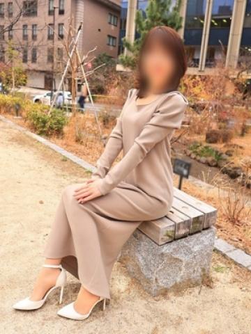 蘭（東京人妻フォーシーズンズ・渋谷のデリヘル嬢）