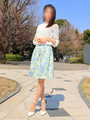 百合（東京人妻フォーシーズンズ・渋谷のデリヘル嬢）
