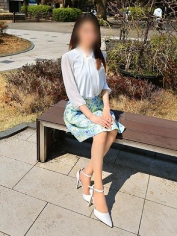 百合（東京人妻フォーシーズンズ・渋谷のデリヘル嬢）